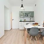 SuperApart Gagarina MiniStudio - near Łazienki Królewskie Warszawa