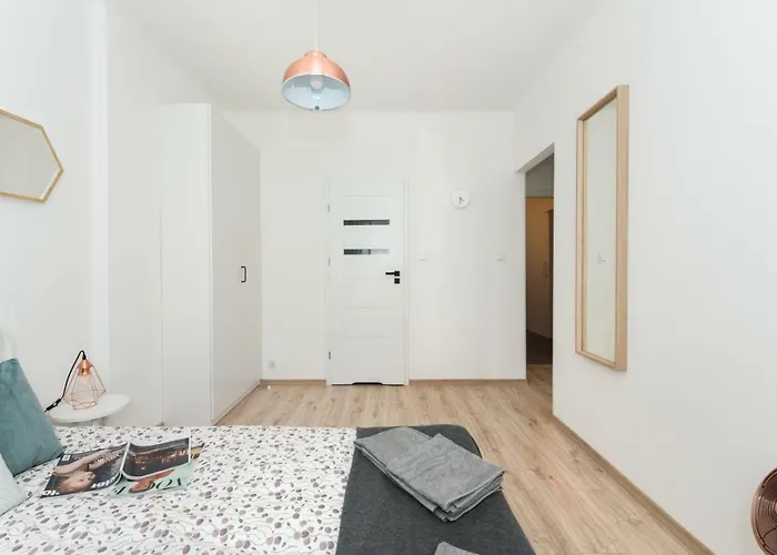 Superapart Gagarina Ministudio - Blisko Lazienek Krolewskich شقة