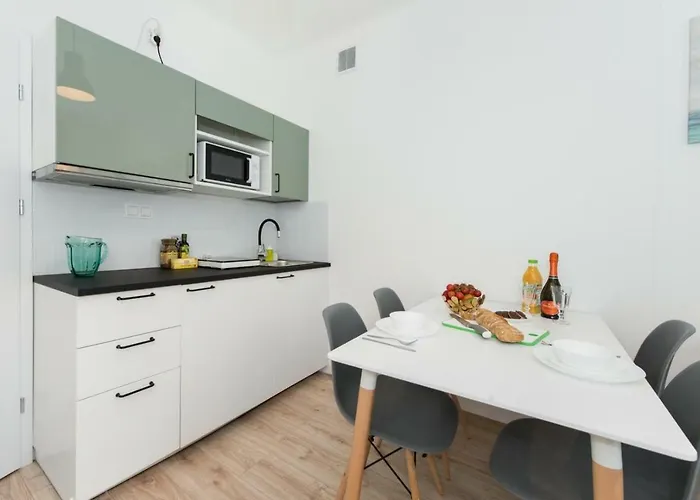 Superapart Gagarina Ministudio - Blisko Lazienek Krolewskich