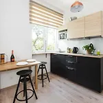 Superapart Gagarina Ministudio - Near Lazienki Krolewskie شقة